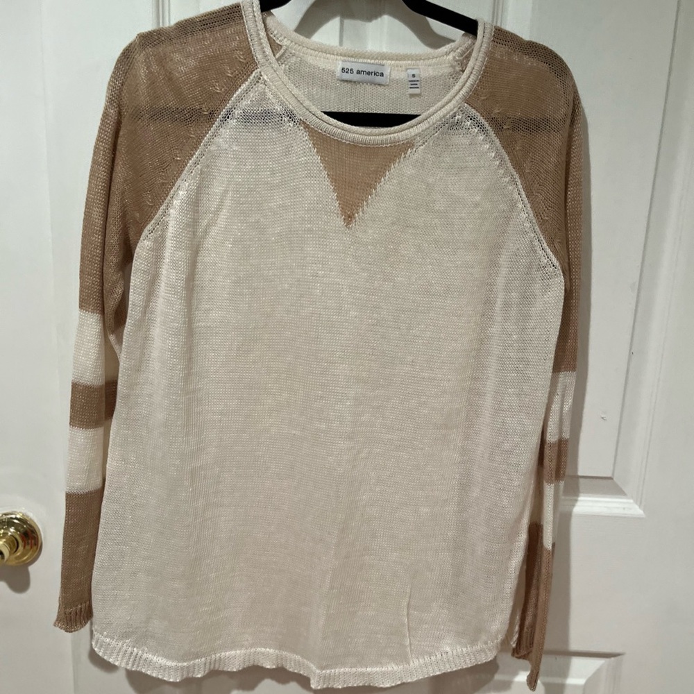 Cream & beige lightweight long sleeve summer sweater. Ribbed trim.100% linen